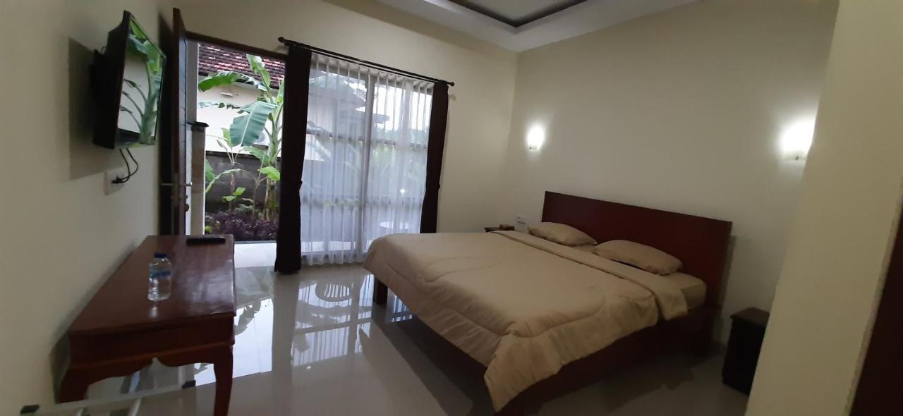 Kubu Doble Apartment Sanur  Exterior photo